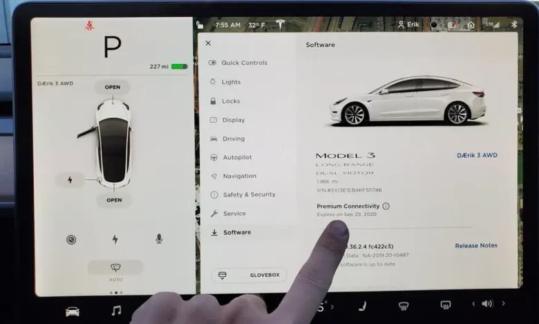 Tesla Premium Connectivity